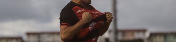 Vitória vence Paysandu e entra de vez na briga pelo G-8 da Série C