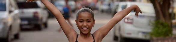 Baiana de 9 anos pede doações para ir à Escola de Teatro Bolshoi