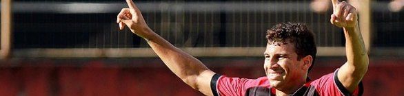 Vitória classifica em jogo histórico na Copa