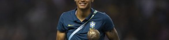 Zagueira-artilheira do Brasil leva Bola de Bronze do Mundial sub-20