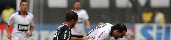Macaca vira zebra no Pacaembu e elimina o Corinthians do Paulistão
