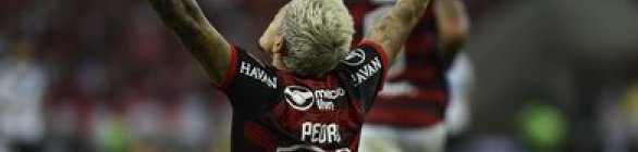 Flamengo derrota Vélez para alcançar final da Libertadores