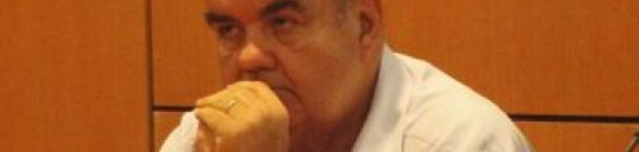 Ex-presidente do Vitória infarta pela 5ª vez e está em estado grave