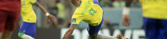 Gol de voleio de Richarlison é eleito o mais bonito da Copa do Catar