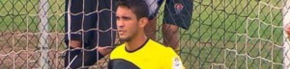 Douglas comemora desempenho no clássico e já pensa no Botafogo