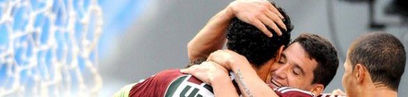 Quarteto desequilibra, Flu goleia o Botafogo e fica com a mão na taça