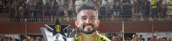 Ex-Vitória, Guilherme Queiroz sofre mal súbito durante aquecimento