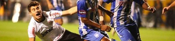 Corinthians não empolga, mas bate o Emelec e chega às quartas de final