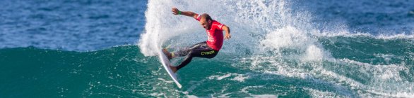 Brasileiros avançam no primeiro dia de Bells Beach