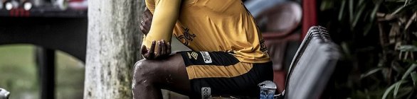 Máfia das apostas: Santos suspende o contrato de Eduardo Bauermann