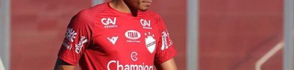 Jogador é banido do futebol por envolvimento em esquema de manipulação