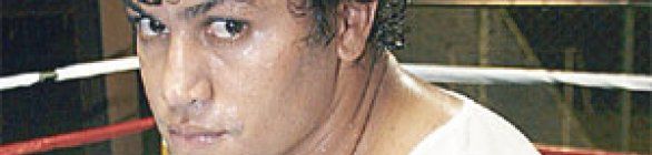 preparação para luta de despedida, Popó faz treino aberto em shopping de Salvado