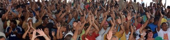 Rodoviários encerram greve