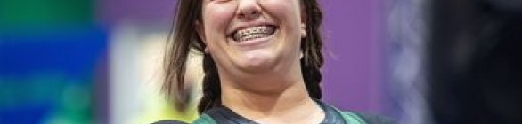 Mariana D'Andrea é campeã mundial de halterofilismo paralímpico