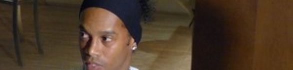 R10 é oferecido ao Palmeiras, mas Tirone avisa: 'Só se eu sair do clube