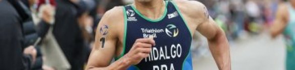 Brasil conquista dobradinha na Copa do Mundo de triatlo