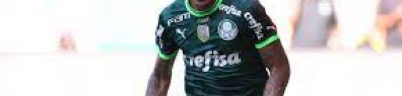 Palmeiras vence e coloca mão na taça do Campeonato Brasileiro