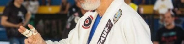 Lenda do jiu-jitsu pernambucano morre após vencer luta no Recife