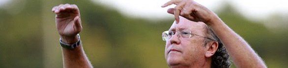 Falcão tem que se virar com o que tem