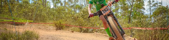 Lívia Pellizzari é campeã da primeira etapa do Circuito Internacional de Mountai