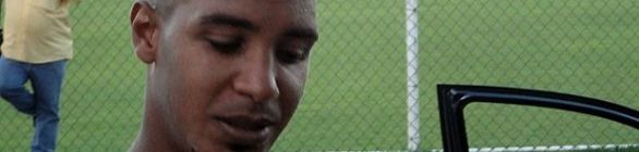 'Responsabilidade' de substituir Neto Baiano no Vitória não assusta Wi