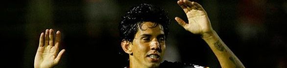 Victor Ramos diz que o Vitória tem obrigação de vencer o CRB