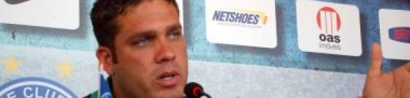 Atletas e comissão do Bahia se revoltam com arbitragem: ‘Vergonha’