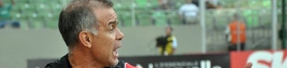 Bahia anuncia contratação de Jorginho para substituir Caio Júnior