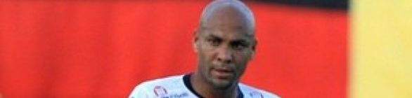 'Nos deixa preocupados', diz médico do Bahia sobre Souza