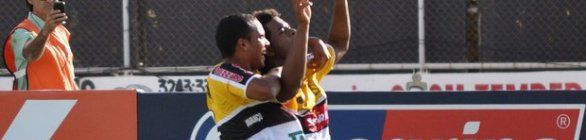 Criciúma goleia o América-RN e fica a uma vitória do acesso à Série A