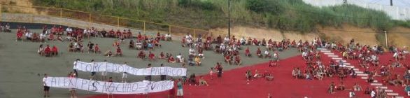 Torcida prepara protesto em frente ao Barradão contra os diretores do Vitória