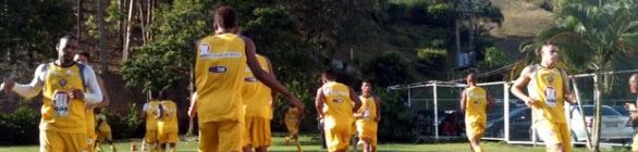 Com elenco reduzido, Vitória aprimora a parte física na Toca do Leão