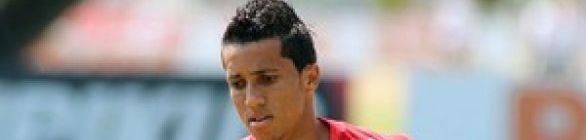 Bahia anuncia contratação do lateral Magal e do zagueiro Demerson