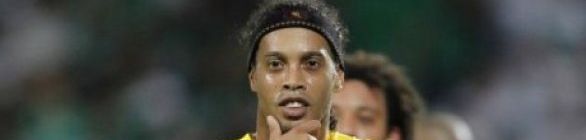  Ronaldinho Gaúcho pode chegar a 100 jogos pela Seleção Brasileira de Futebol