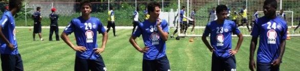 Jorginho aproveita 'folga' para ajustar sistema ofensivo do Bahia em t