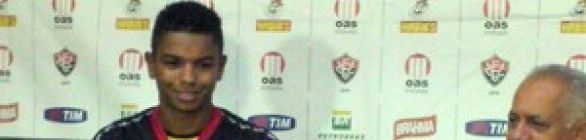 Raimundo Queiroz descarta dispensas de Douglas e David Braz