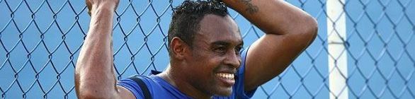 Em treino o técnico Jorginho monta time do Bahia com Adriano e Obina