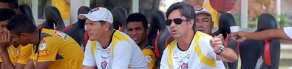 Caio Jr. monta a nova cara do Vitória