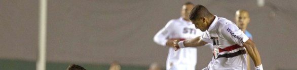 Arsenal-ARG vence e complica vida do São Paulo na Taça Libertadores