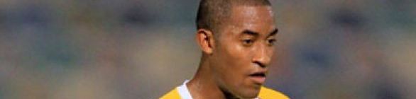 Novo reforço: Vitória acerta com atacante Edmilson, do Al-Gharafa