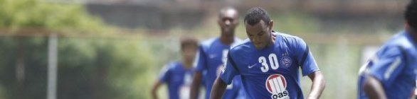 Jorginho 'espelha' Vitória e faz mudanças no Bahia em treino tático