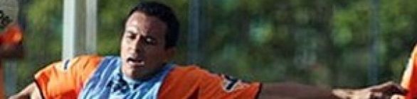 Vitória anuncia contratação do lateral esquerdo Danilo Tarracha, ex-Linense