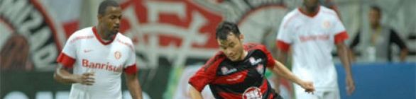 Vitória faz 2 gols e cede o empate contra o Inter na Arena Fonte Nova