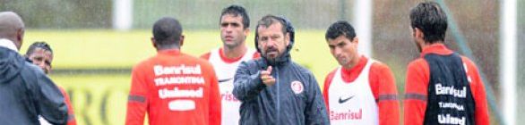 Internacional precisa passar pelo Bahia para assumir a liderança do Brasileirão
