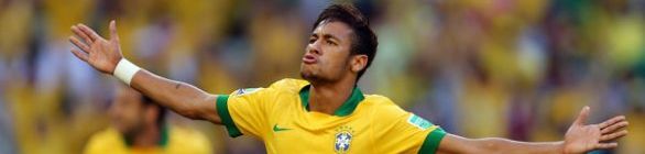 Spray de pimenta disparado por policiais do lado de fora afeta público no estádi