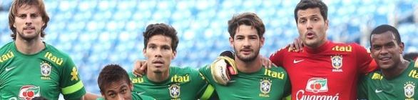 Para ‘acabar com frescura’, Felipão convoca Julio César para Copa 2014