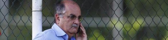 Vitória ainda está procurando reforços