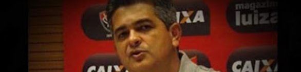 Ney Franco descarta polêmica e defende Renato Cajá