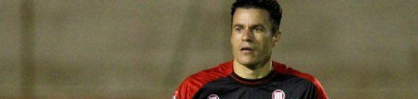 Ney Franco espera contar com volta de Michel e Cáceres no jogo contra Goiás