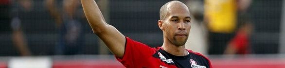 Jogadores do Vitória culpam arbitragem por derrota no Morumbi